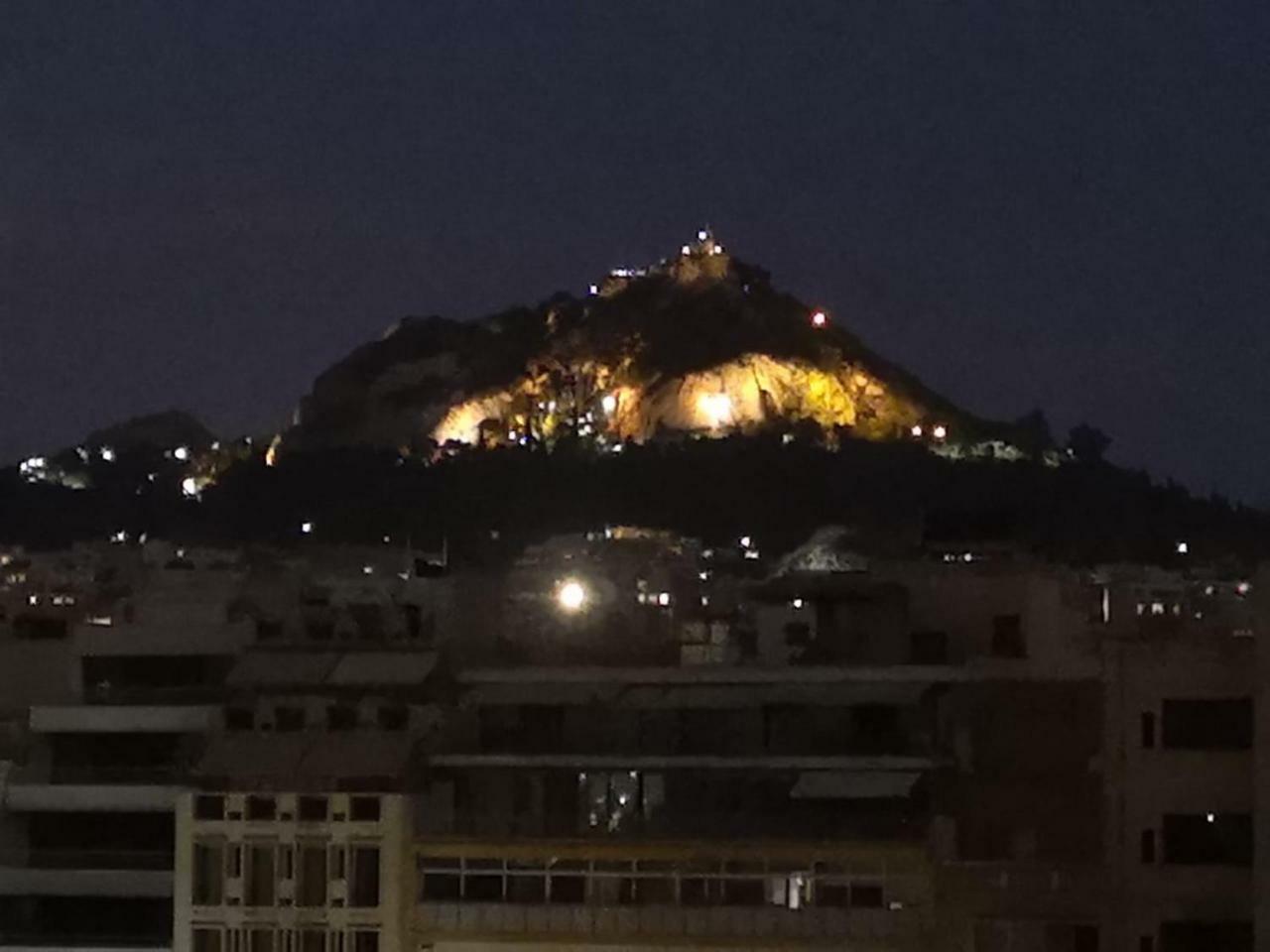 Triple A - Acropolis View In Psiri Athens - Free Parking! Apartman Kültér fotó